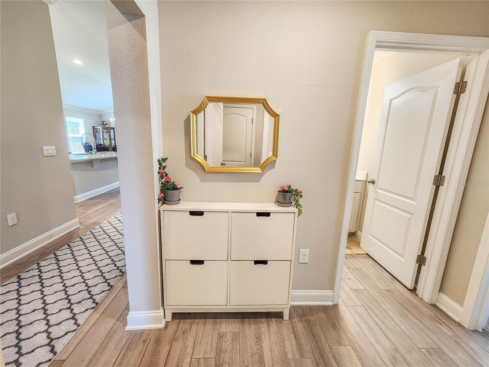 Image 17 of 58 For 617 Narvarez Avenue