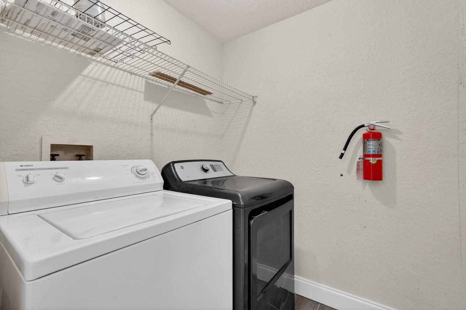 Image 22 of 48 For 832 Camargo Way 306