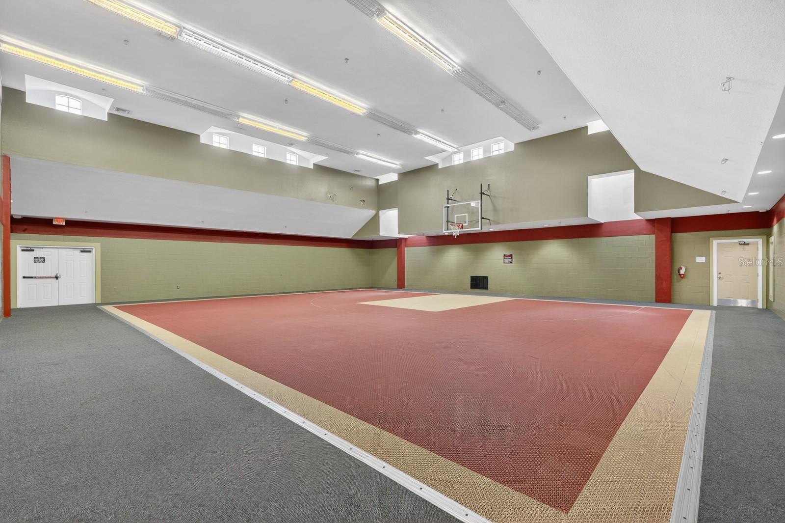 Image 28 of 48 For 832 Camargo Way 306