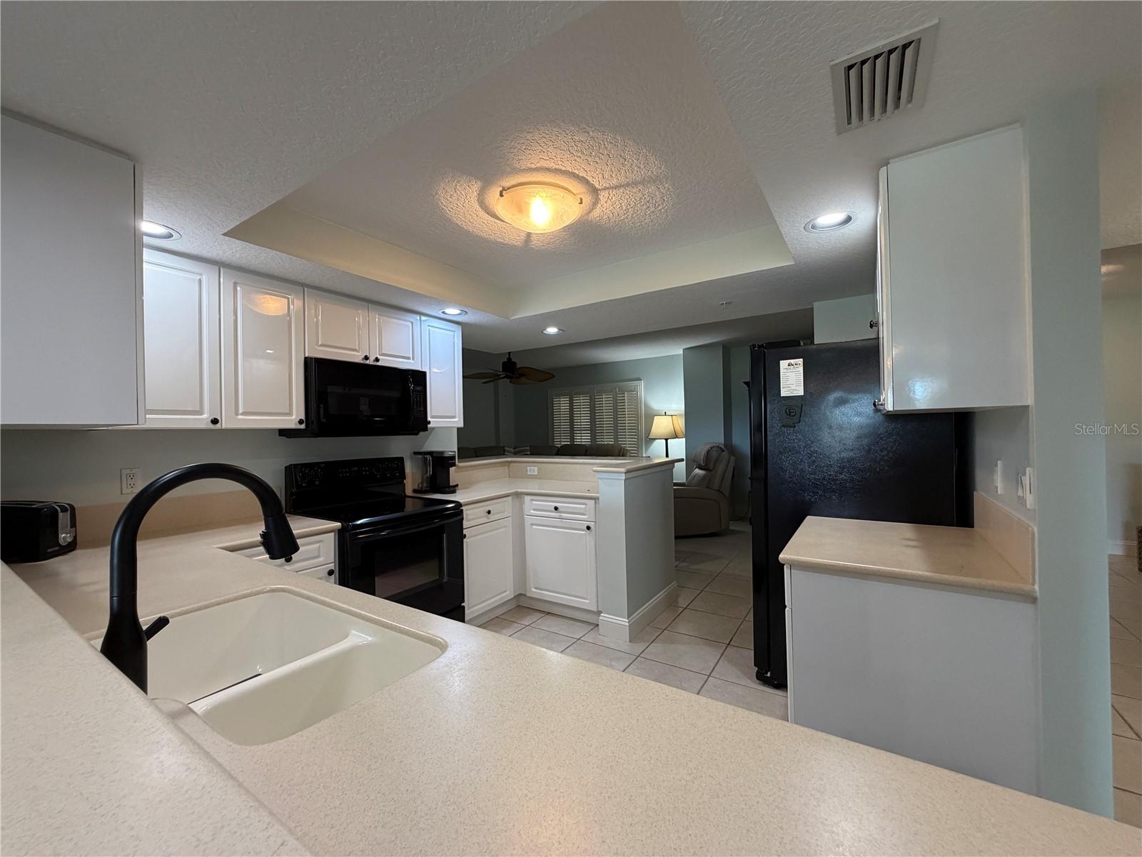 Image 11 of 64 For 4670 Links Village Drive B301