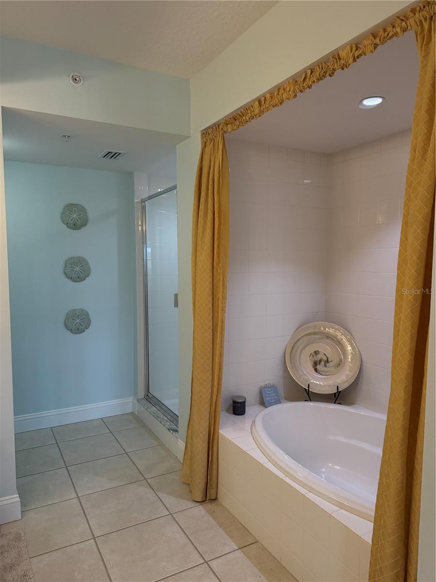 Image 34 of 64 For 4670 Links Village Drive B301