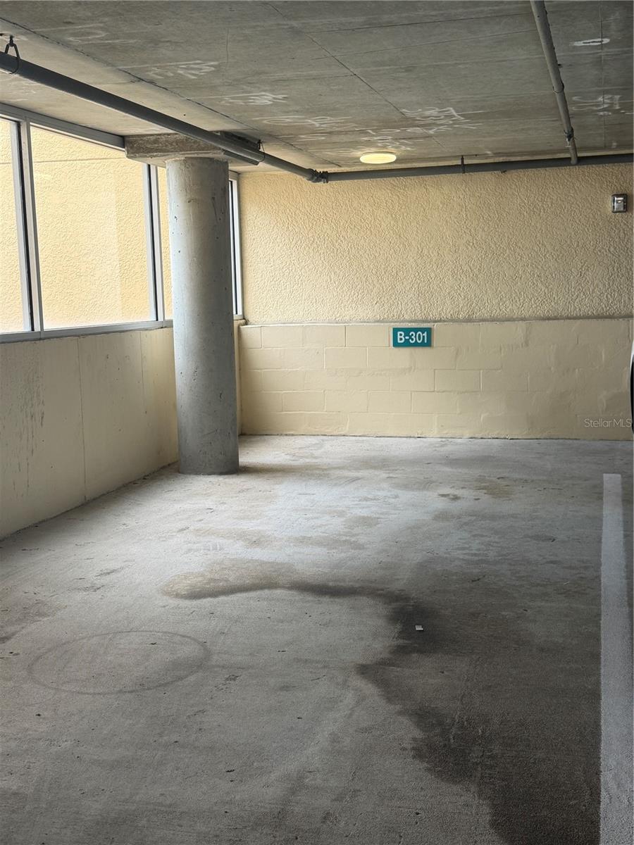 Image 40 of 64 For 4670 Links Village Drive B301