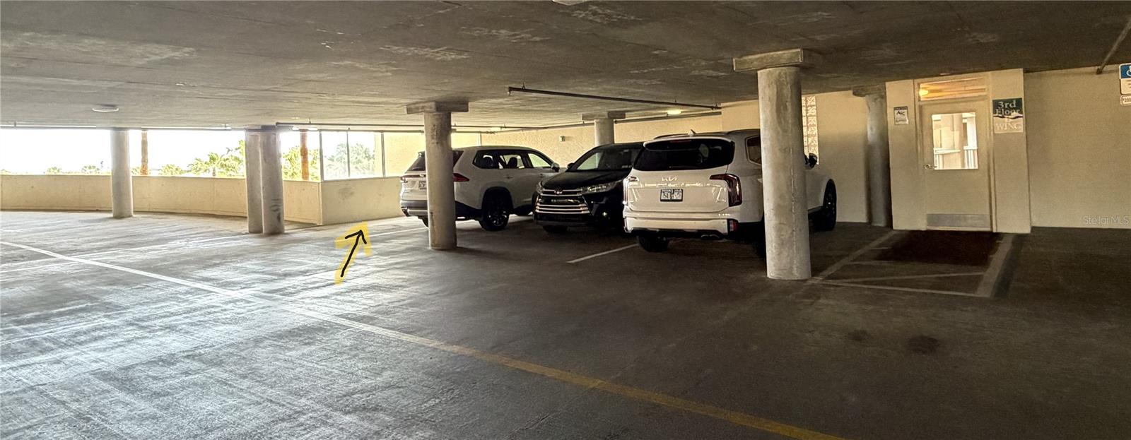 Image 41 of 64 For 4670 Links Village Drive B301