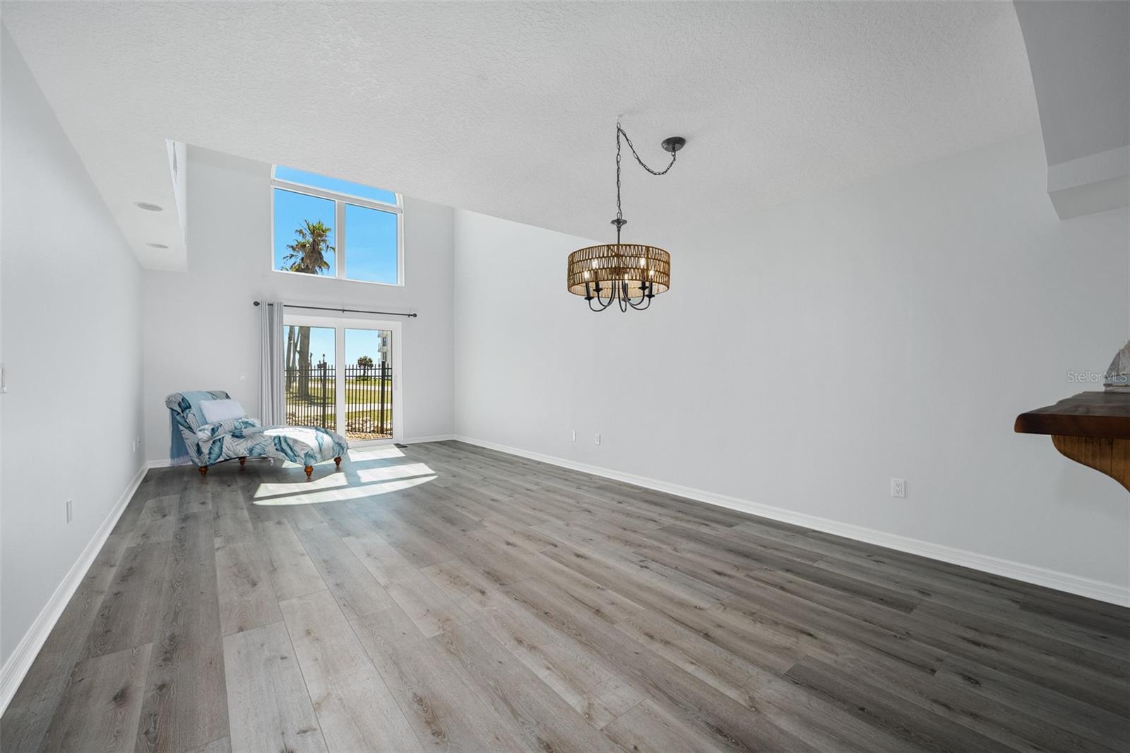 Image 12 of 70 For 5 Sunny Beach Drive