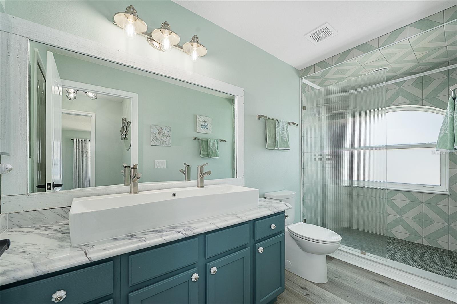 Image 20 of 70 For 5 Sunny Beach Drive