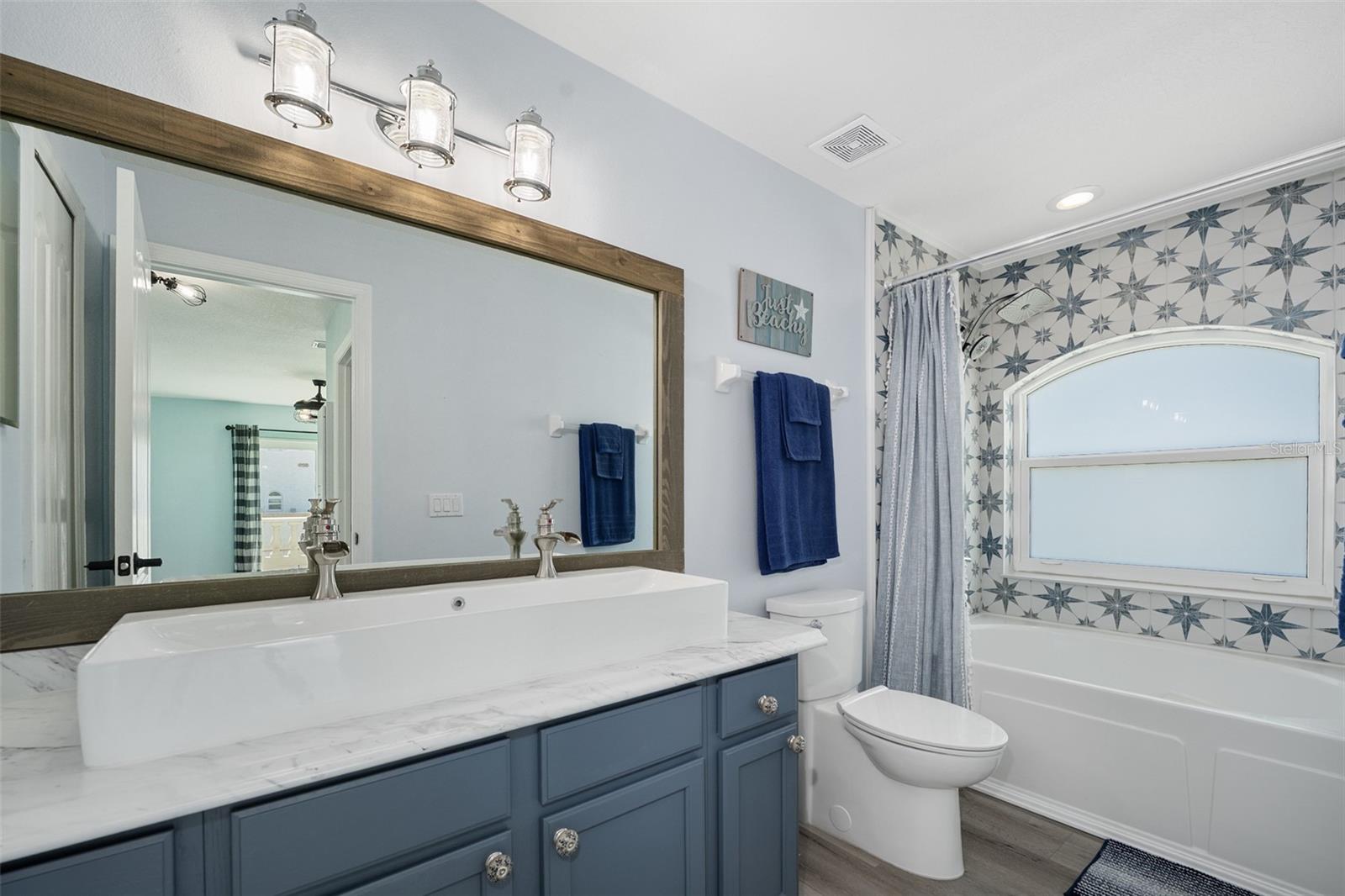 Image 28 of 70 For 5 Sunny Beach Drive