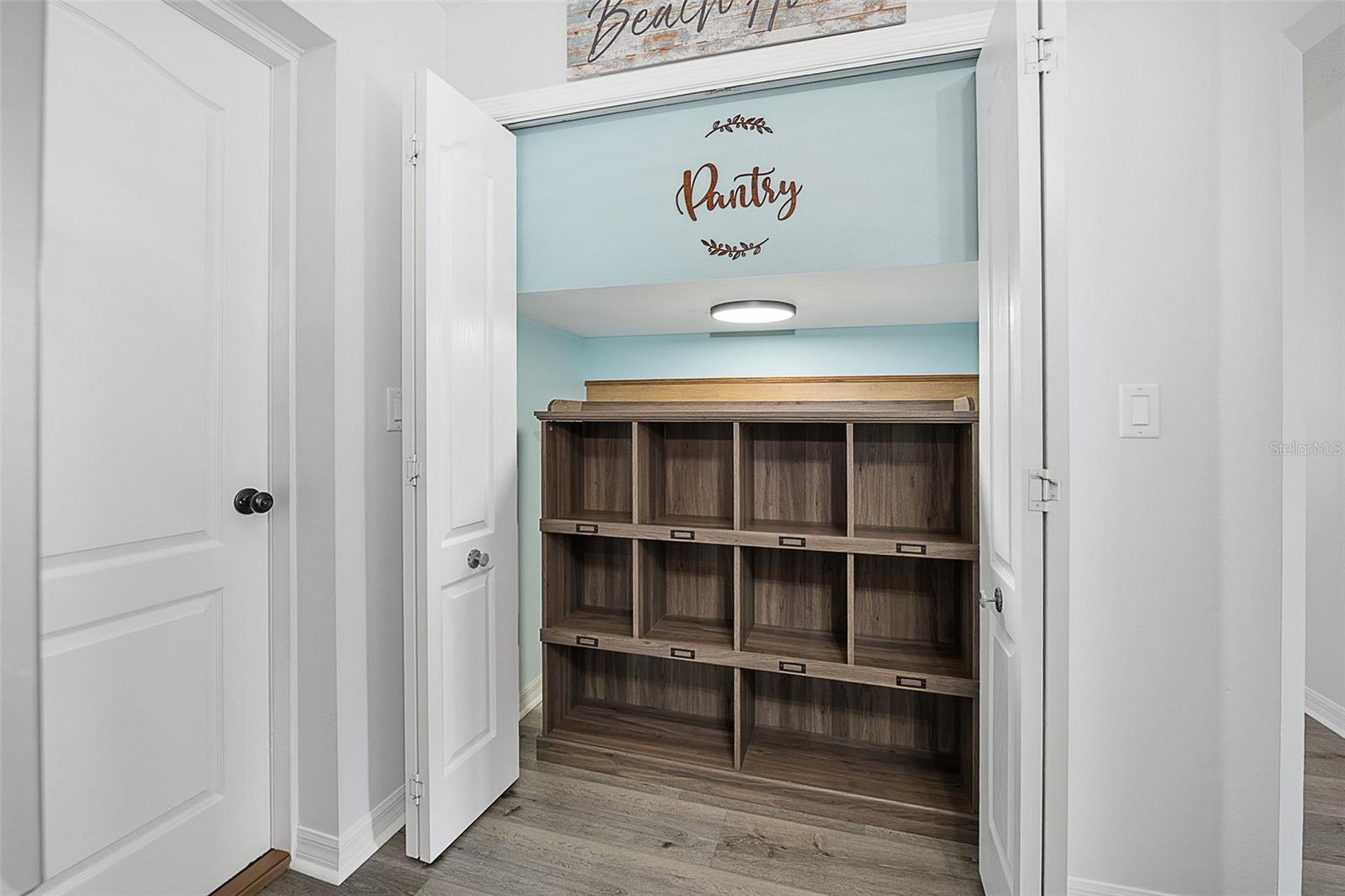 Image 8 of 70 For 5 Sunny Beach Drive