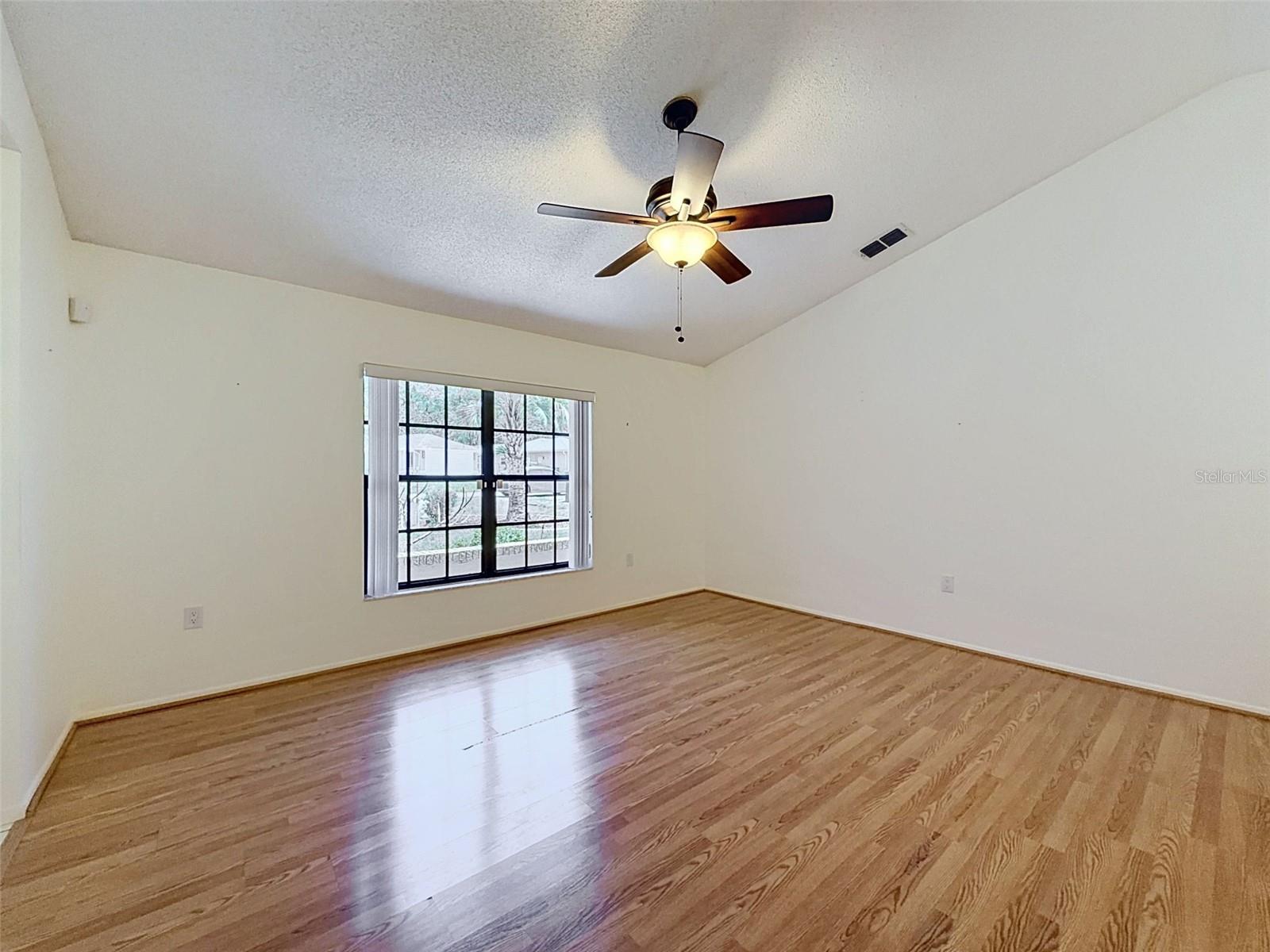 Image 12 of 81 For 8081 Pagoda Drive