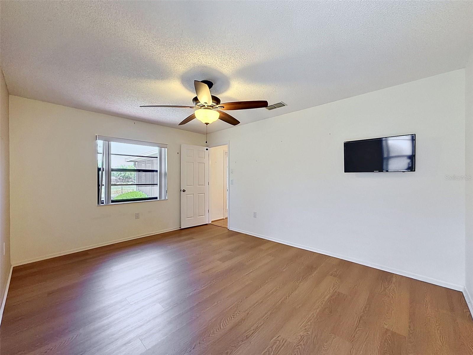 Image 35 of 81 For 8081 Pagoda Drive