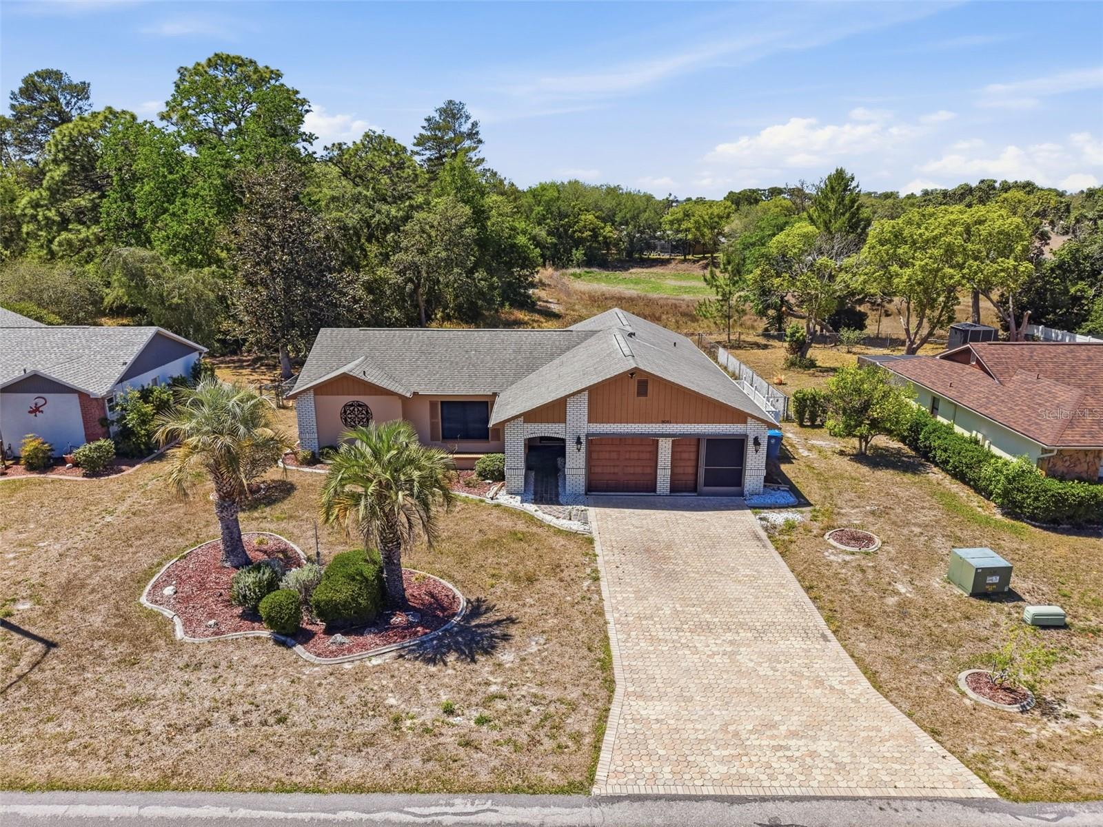 Image 4 of 81 For 8081 Pagoda Drive