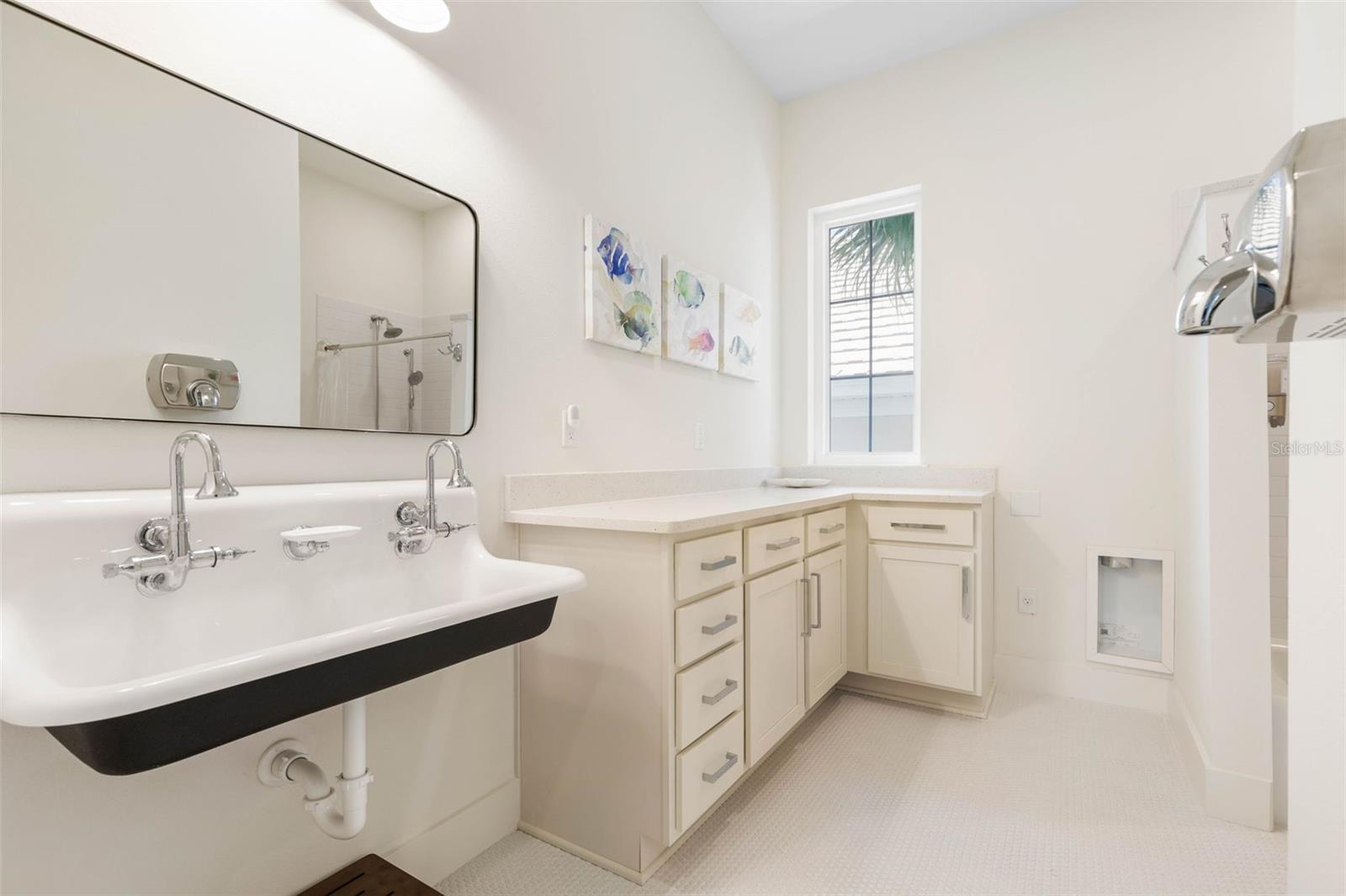 Image 40 of 86 For 546 Cinnamon Beach Lane