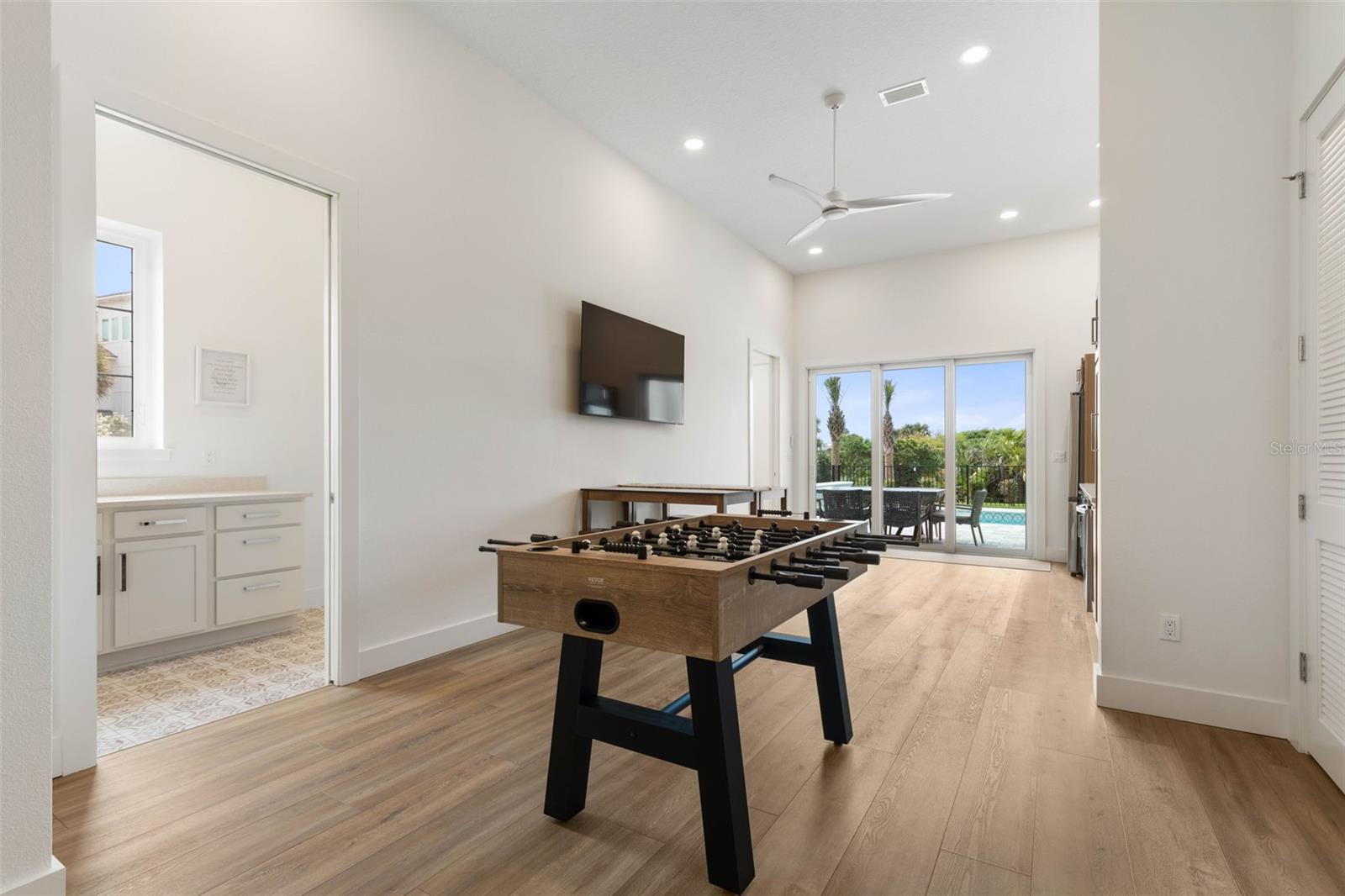 Image 49 of 86 For 546 Cinnamon Beach Lane