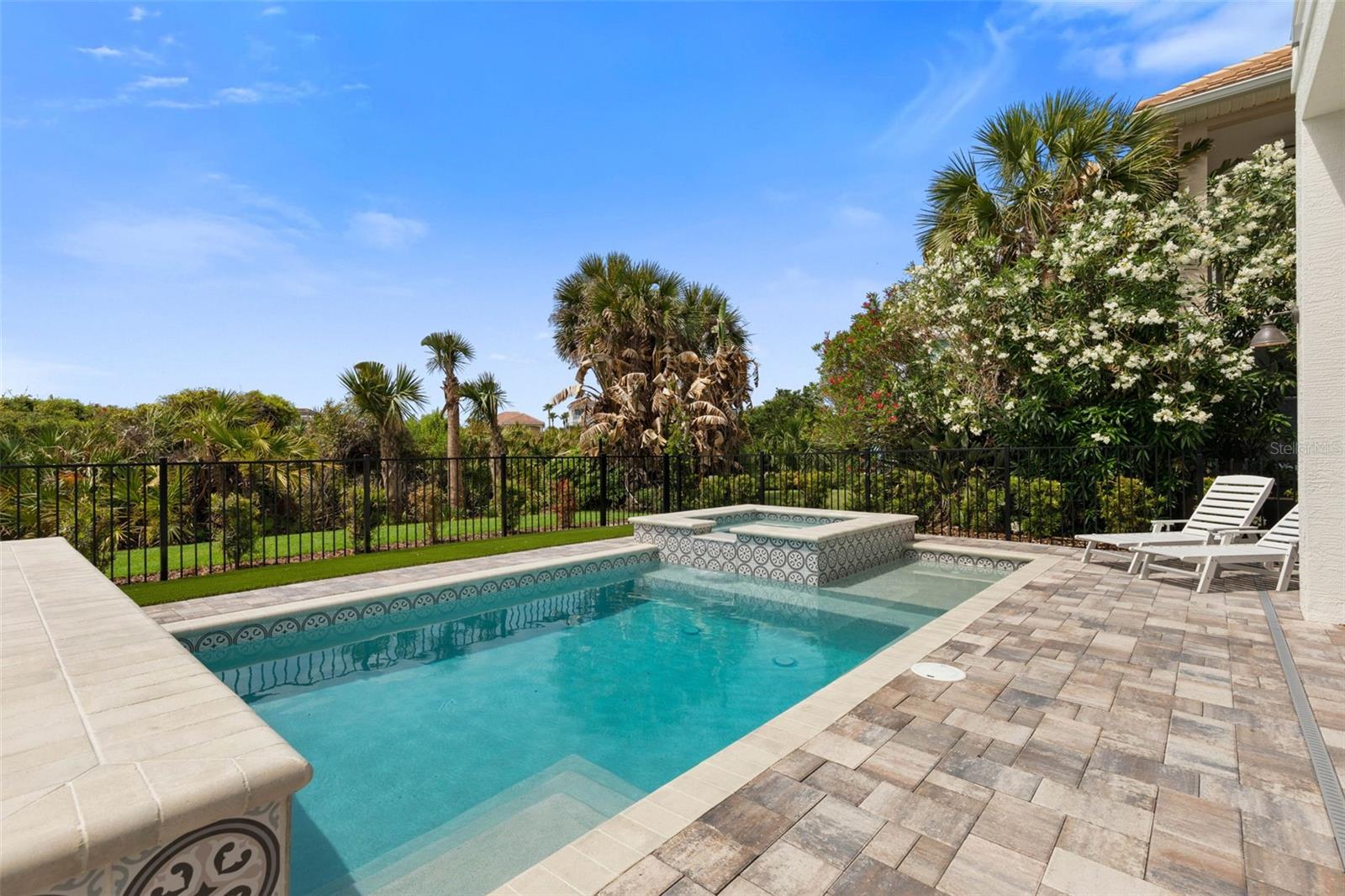 Image 65 of 86 For 546 Cinnamon Beach Lane