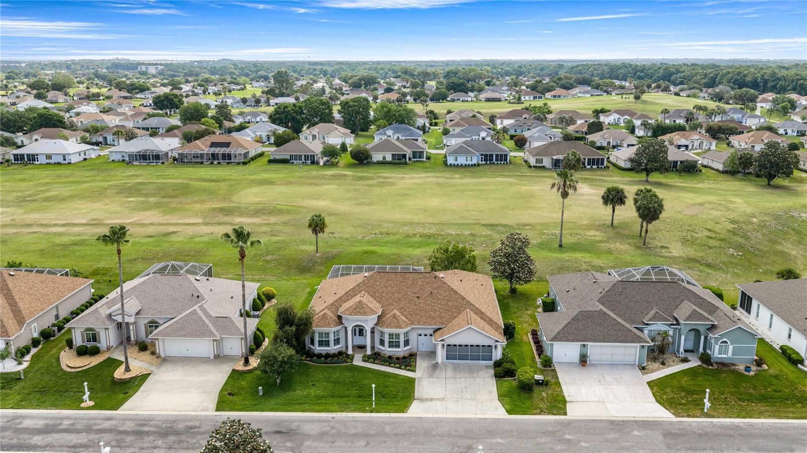 Image 36 of 43 For 1983 58th Court