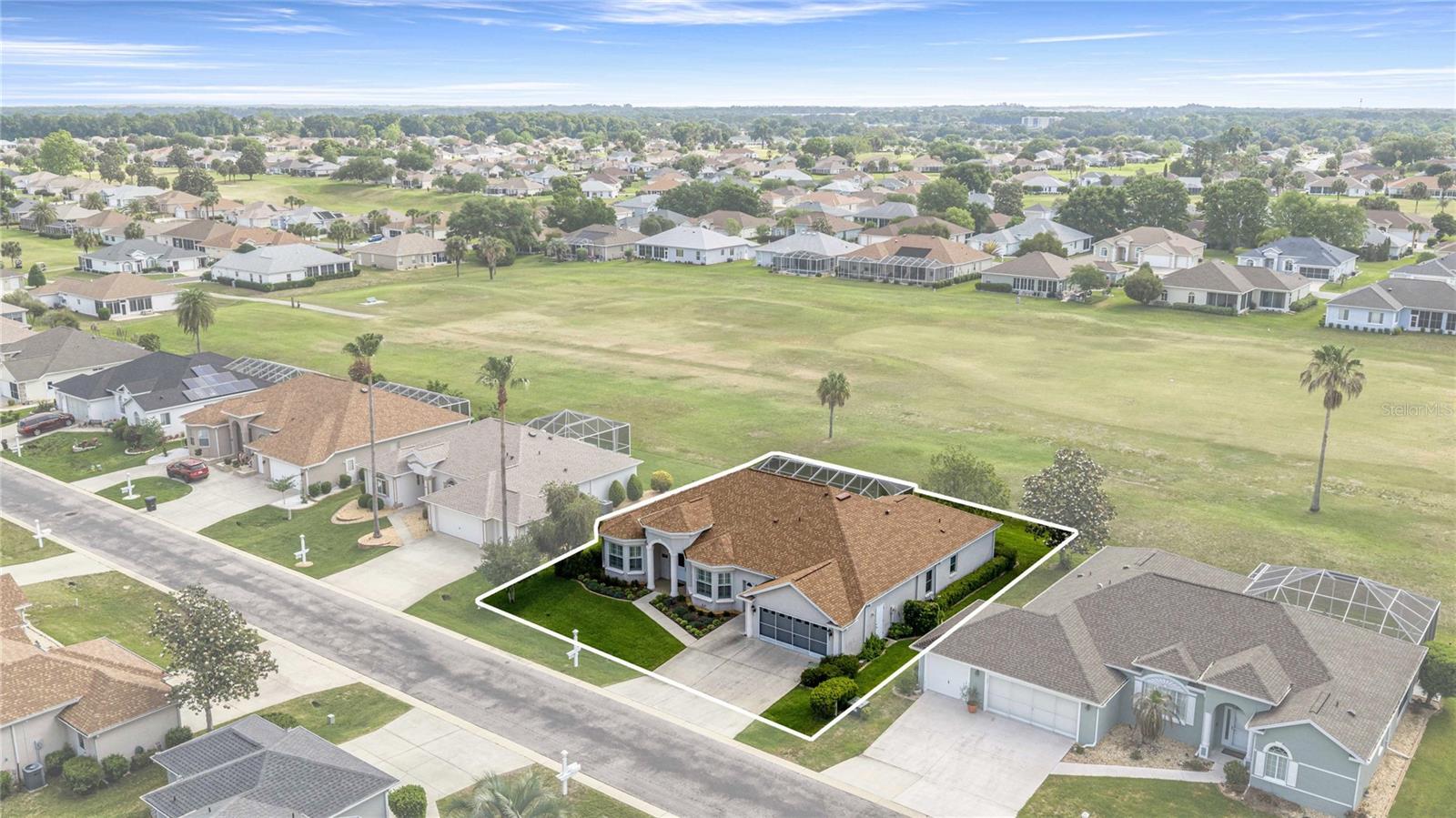 Image 38 of 43 For 1983 58th Court