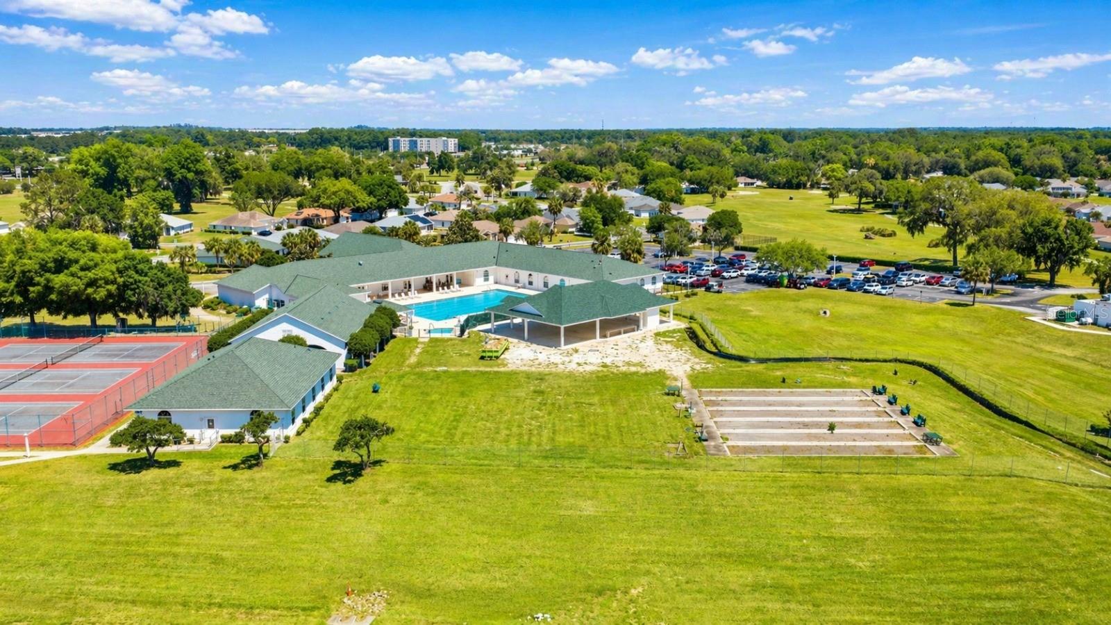 Image 40 of 43 For 1983 58th Court