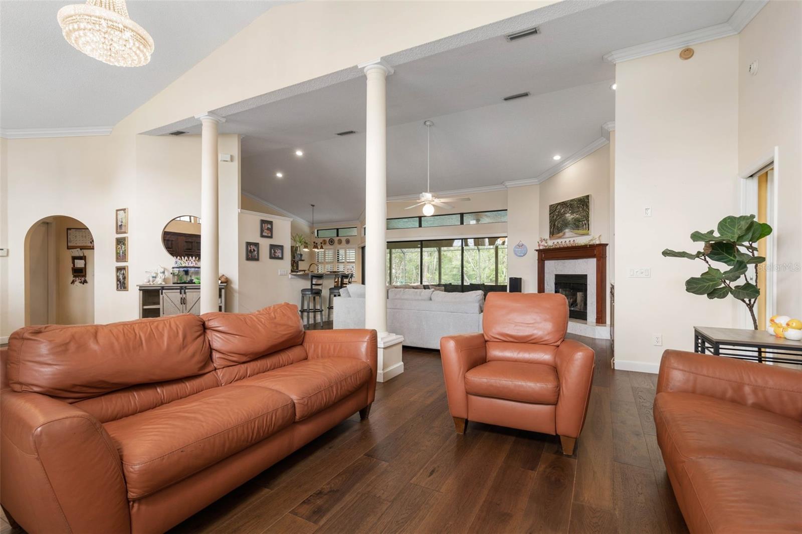 Image 10 of 75 For 30 Erickson Place