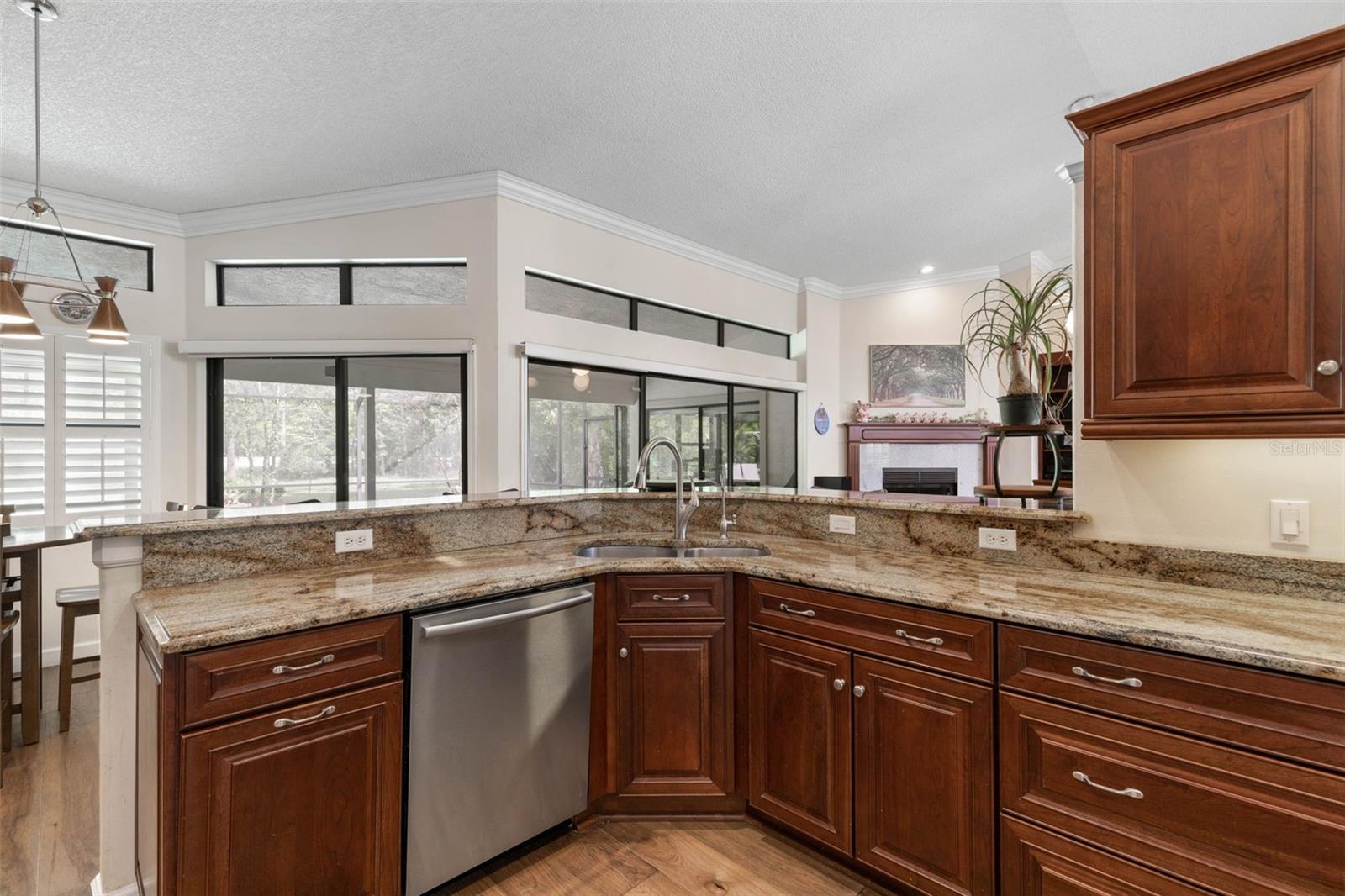 Image 17 of 75 For 30 Erickson Place