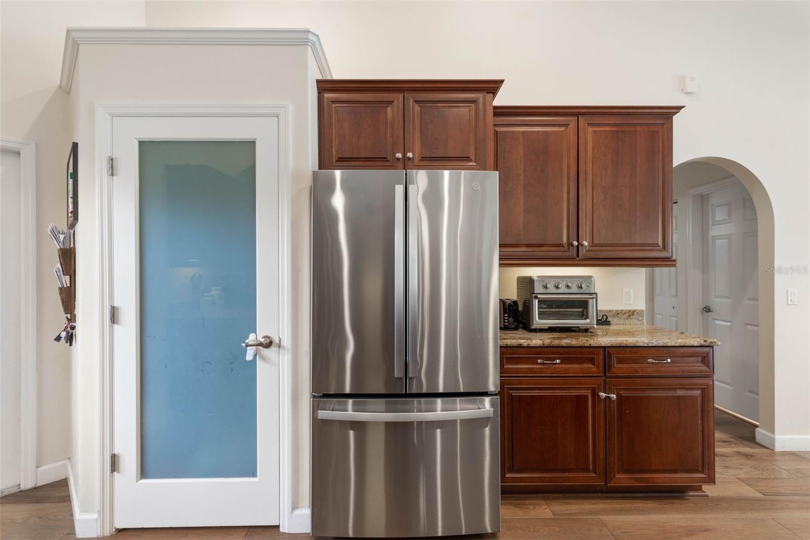 Image 19 of 75 For 30 Erickson Place