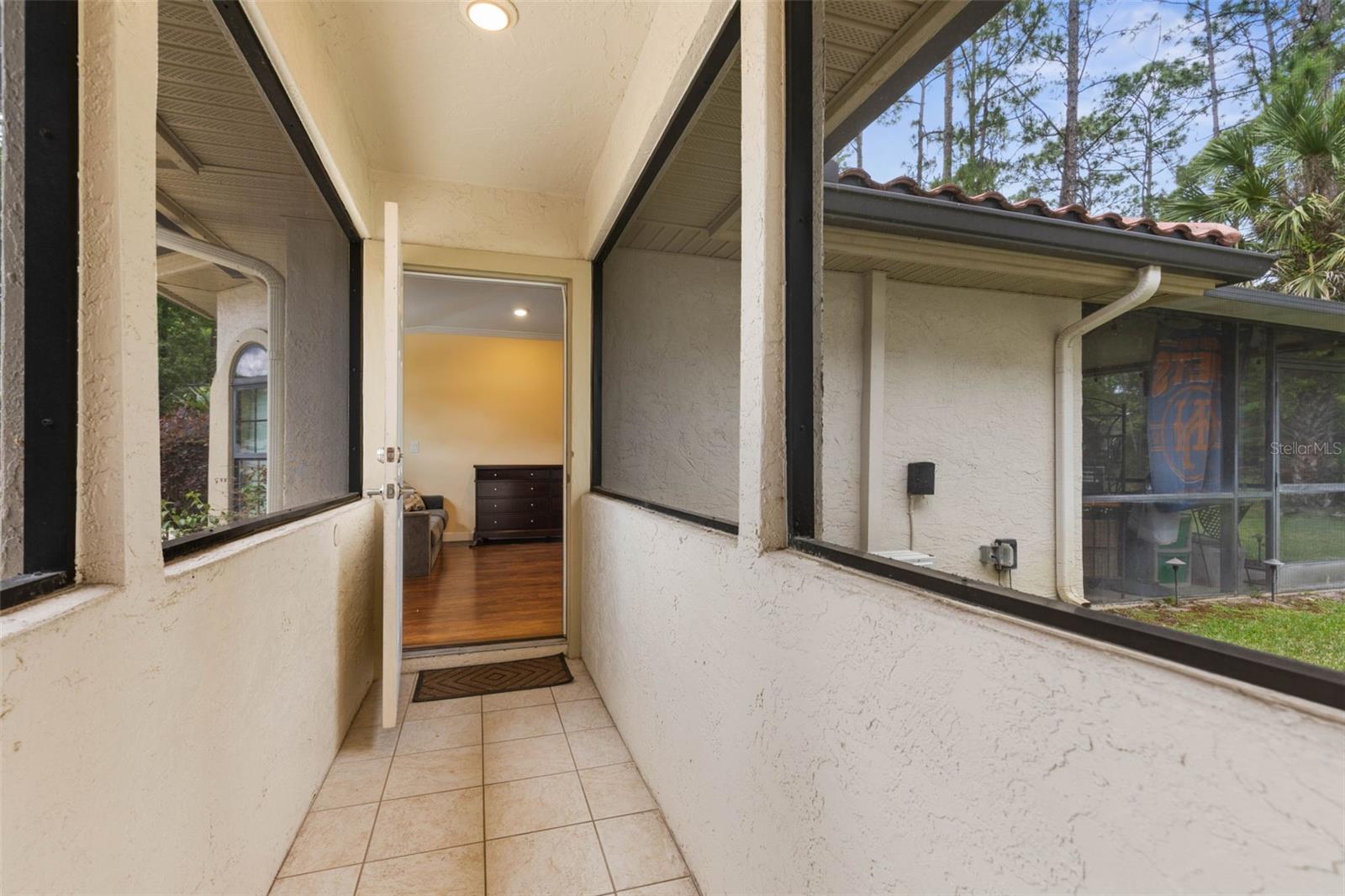 Image 48 of 75 For 30 Erickson Place