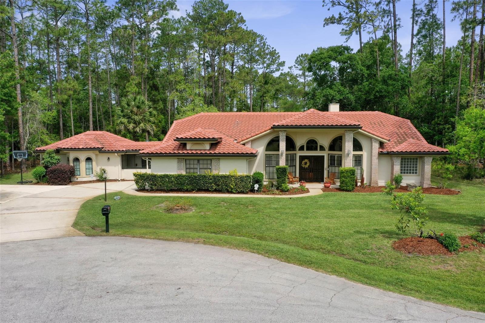 Image 57 of 75 For 30 Erickson Place