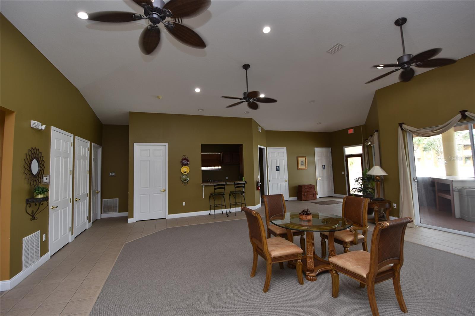 Image 38 of 52 For 4600 Moody Boulevard 3m