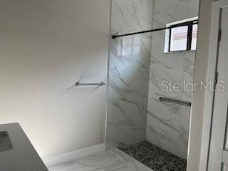 Image 7 of 21 For 11 Green Circle