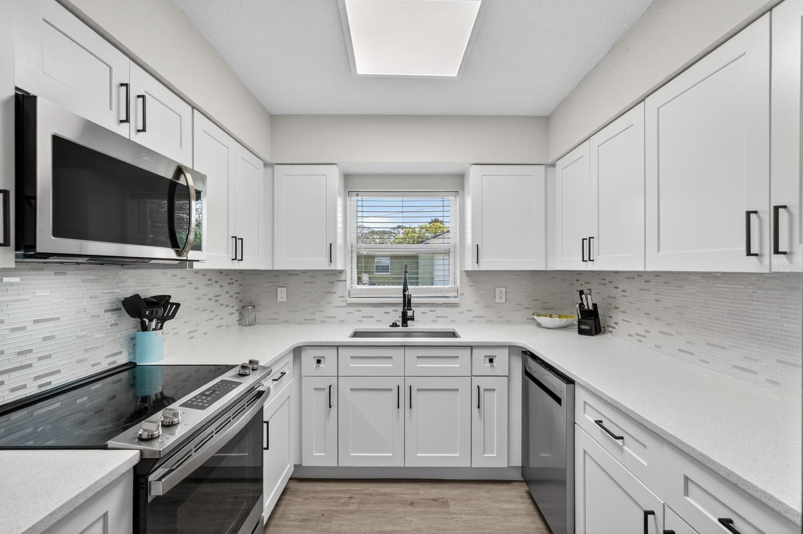 Image 12 of 39 For 1030 Alice Drive