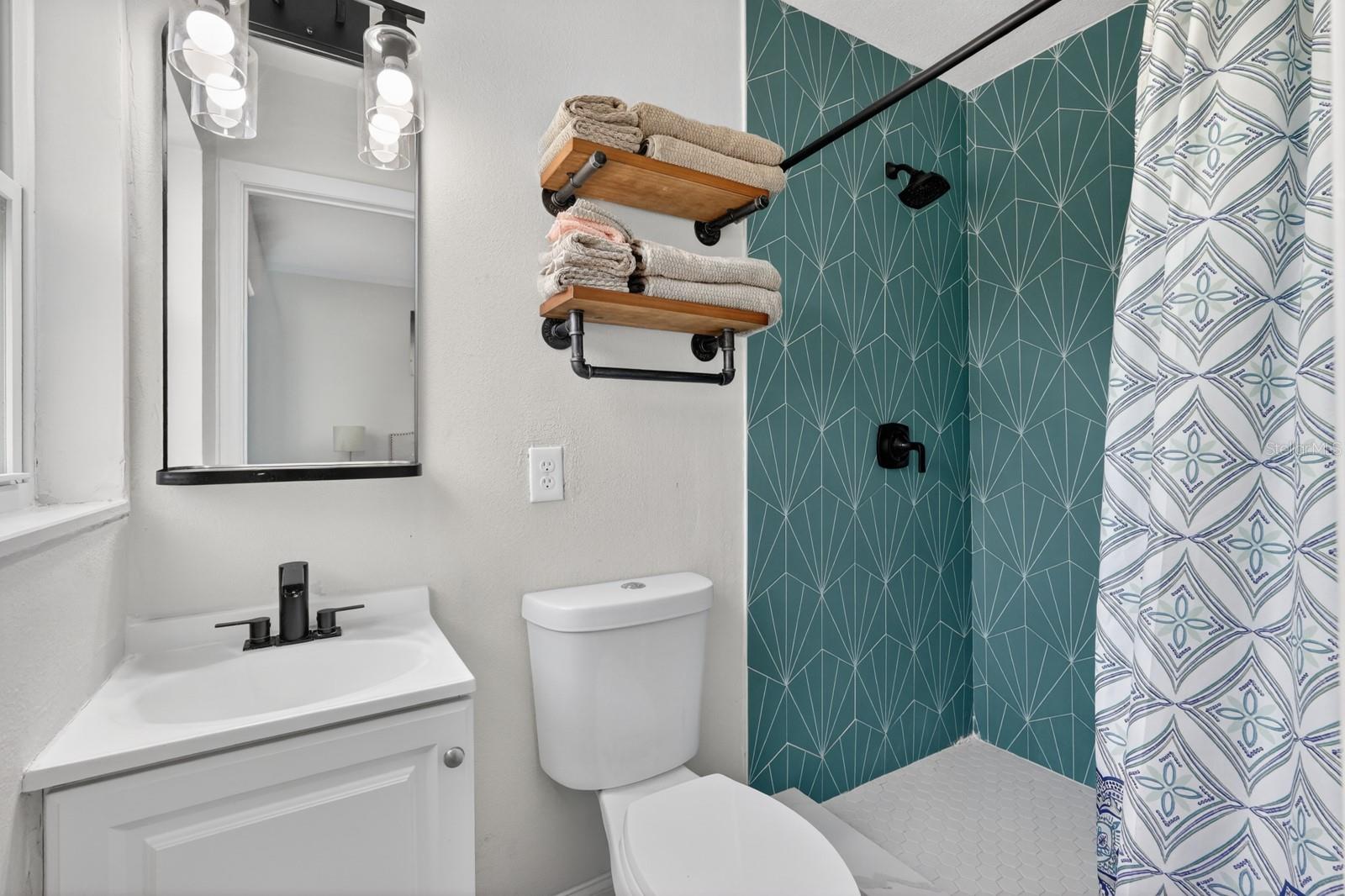 Image 17 of 39 For 1030 Alice Drive