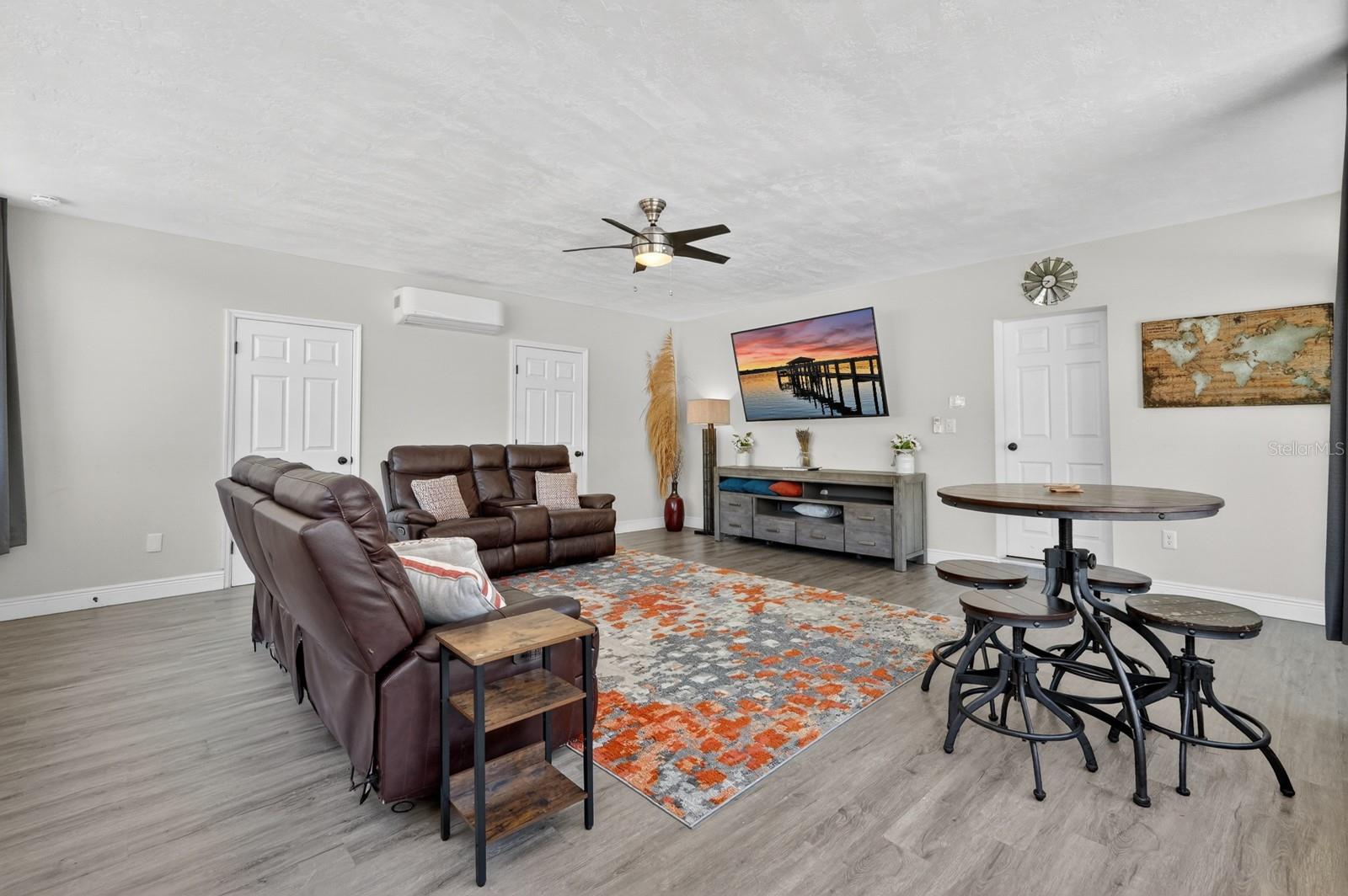 Image 26 of 39 For 1030 Alice Drive