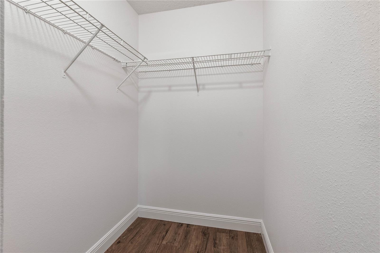 Image 25 of 37 For 137 Wellwood Lane