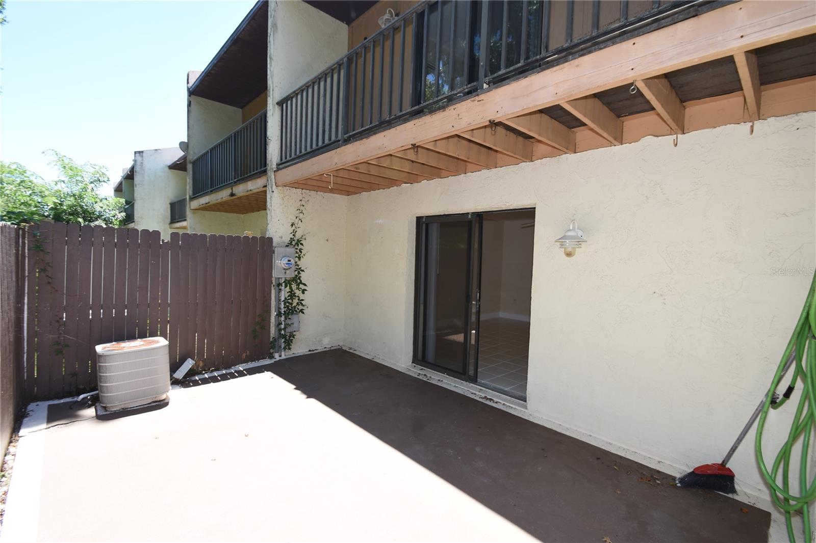 Image 15 of 37 For 15 Florida Park Drive 6