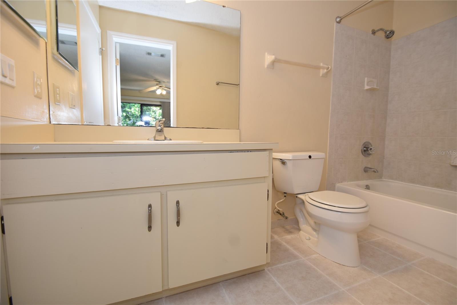 Image 34 of 37 For 15 Florida Park Drive 6