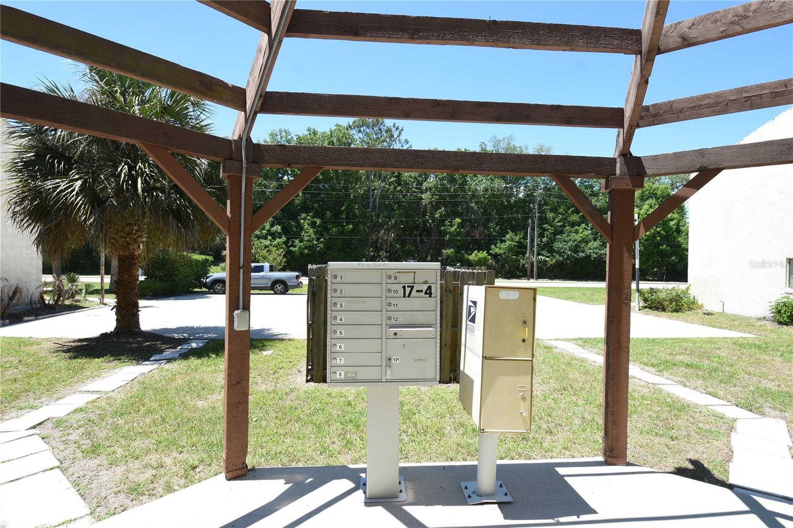 Image 37 of 37 For 15 Florida Park Drive 6