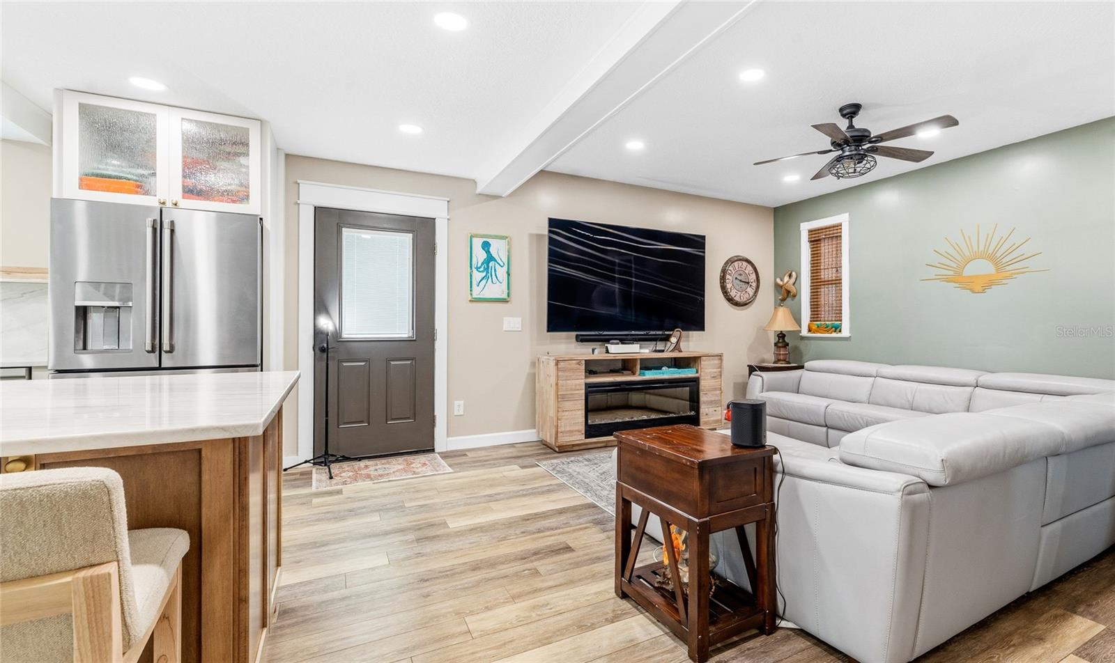 Image 16 of 46 For 511 Twenty-first Street