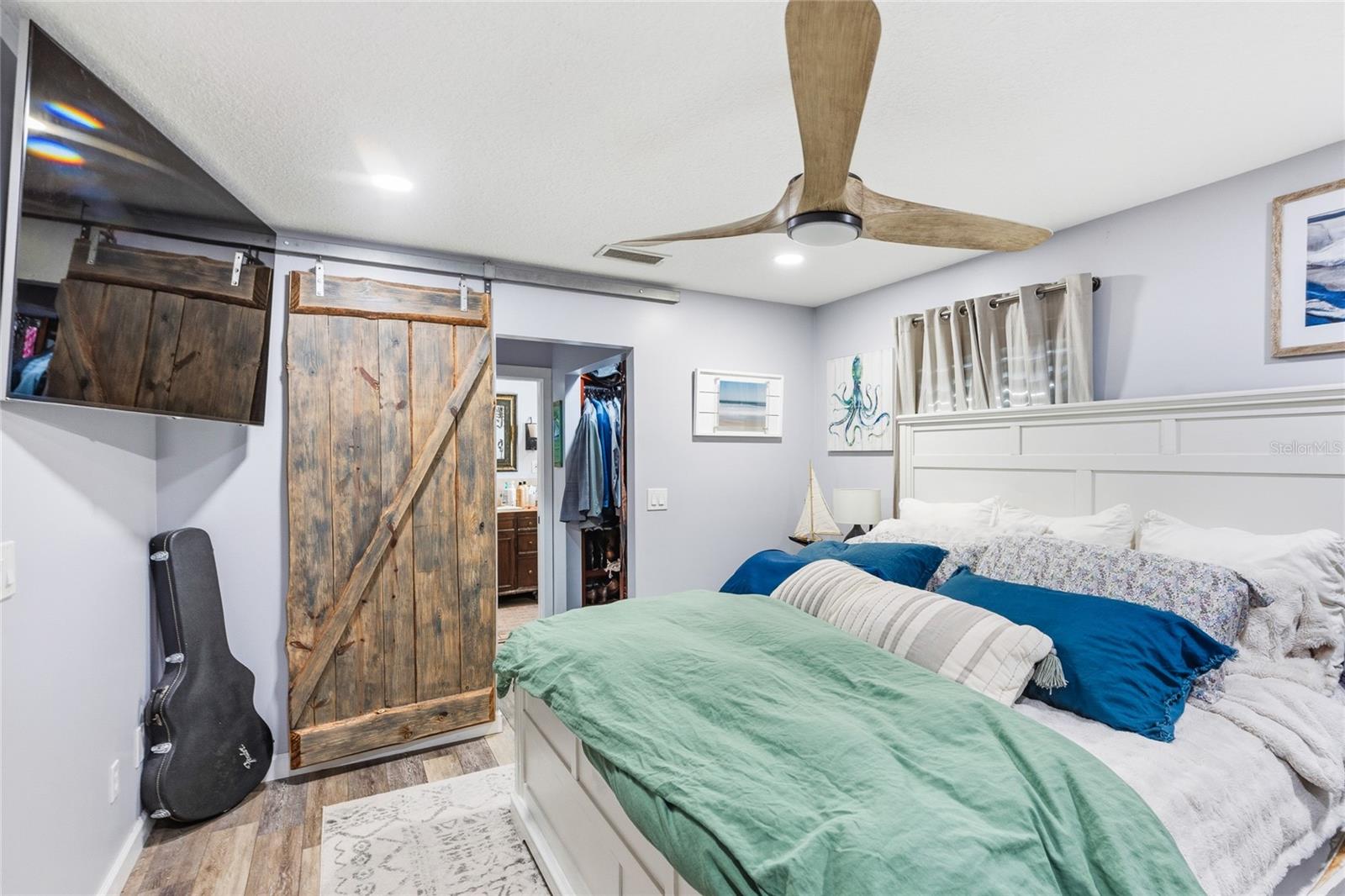 Image 23 of 46 For 511 Twenty-first Street