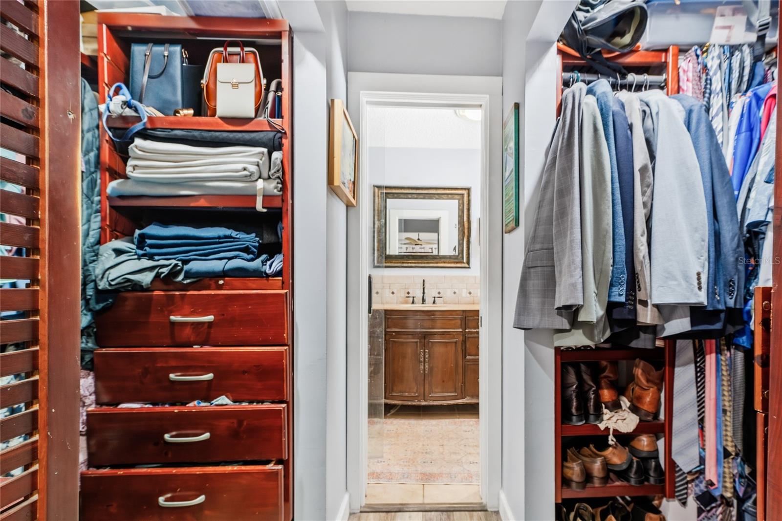 Image 24 of 46 For 511 Twenty-first Street