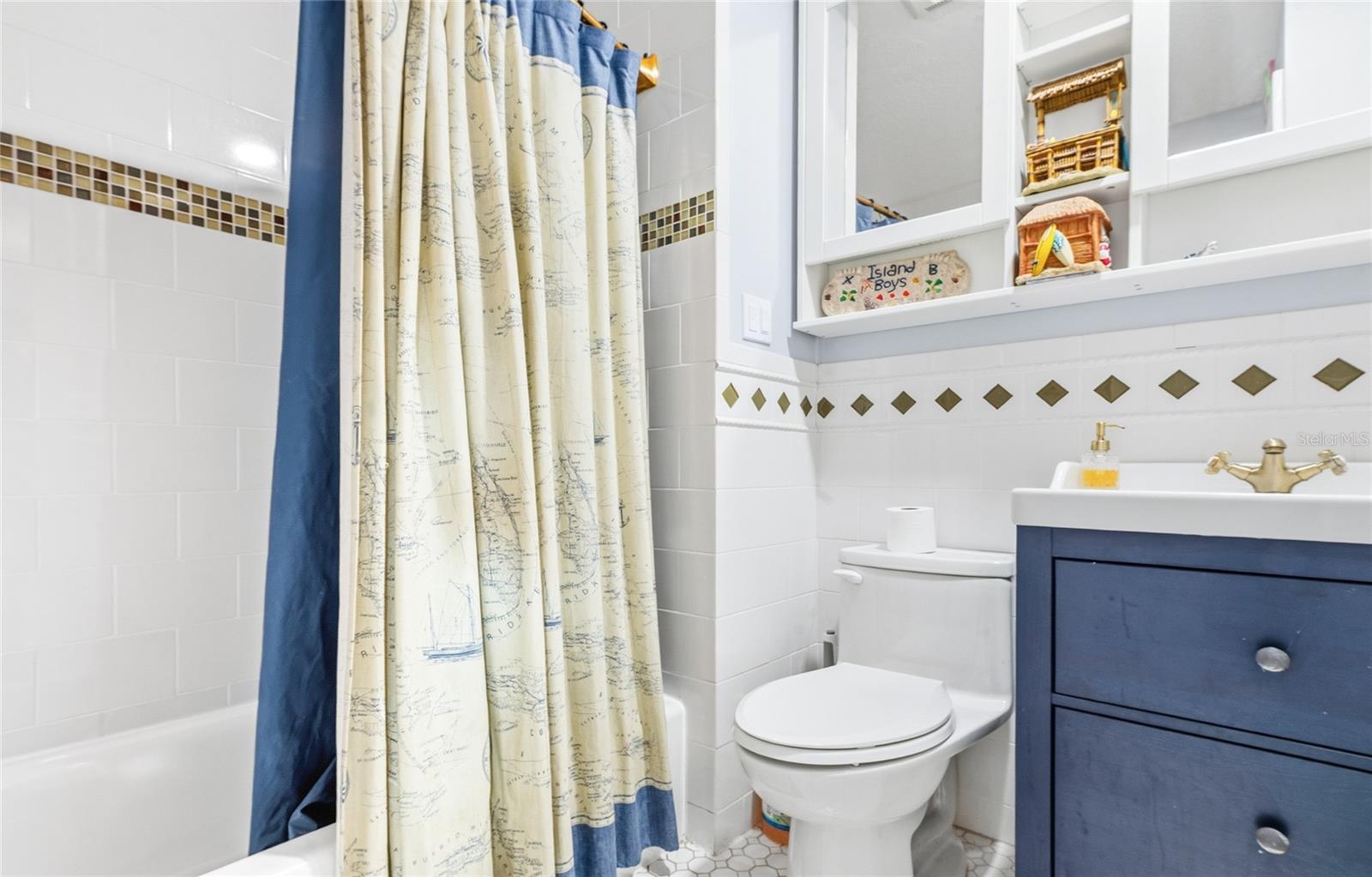 Image 30 of 46 For 511 Twenty-first Street