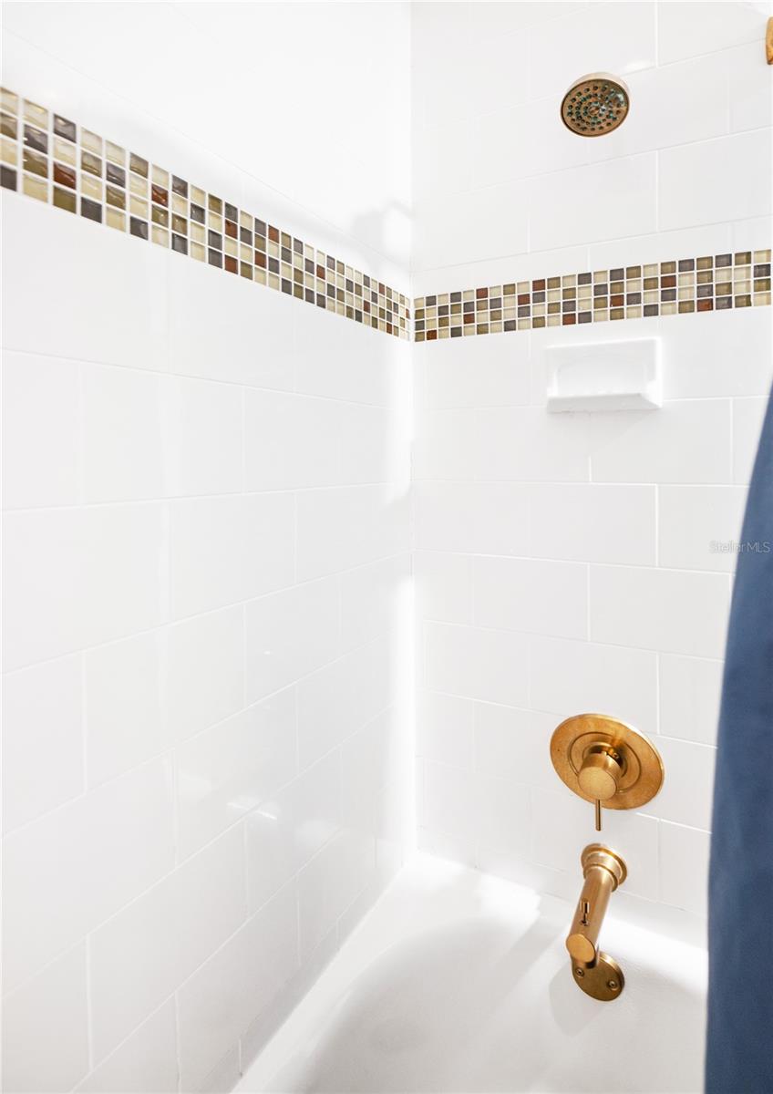 Image 31 of 46 For 511 Twenty-first Street