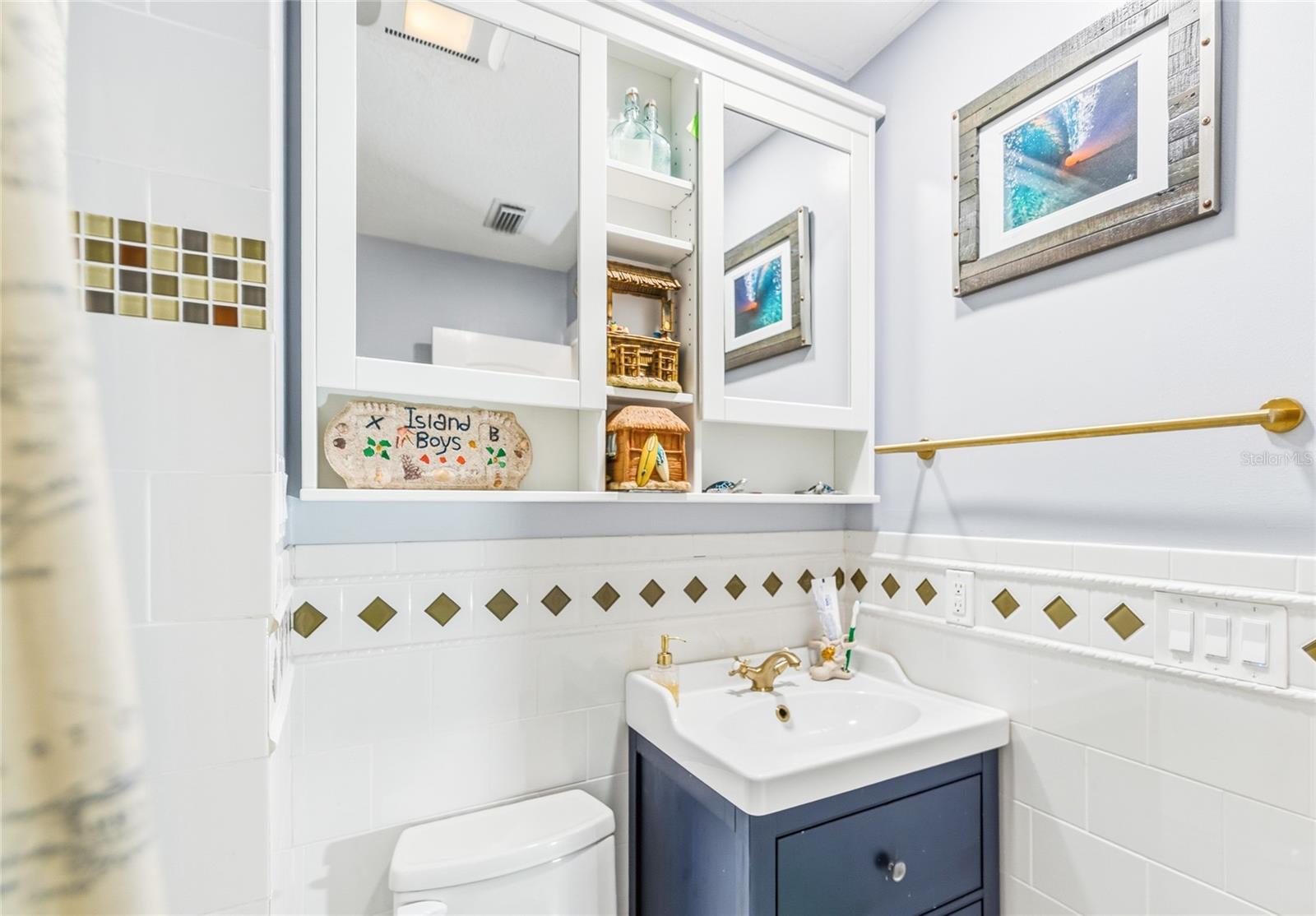 Image 32 of 46 For 511 Twenty-first Street