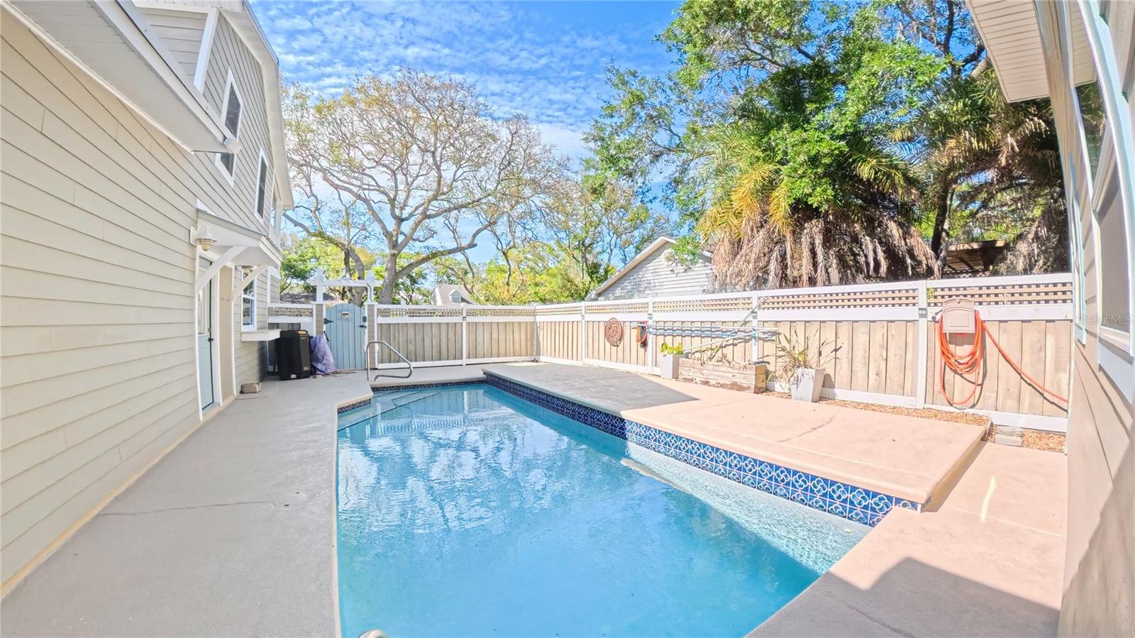 Image 33 of 46 For 511 Twenty-first Street