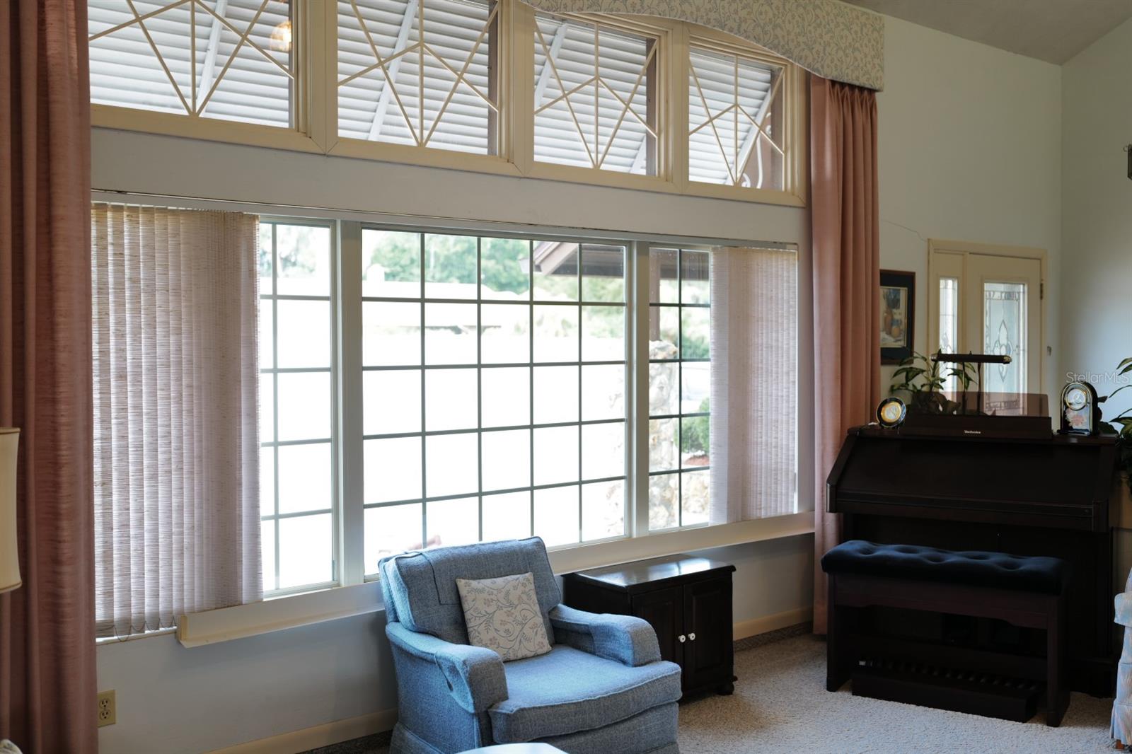 Image 11 of 31 For 15 Cole Place