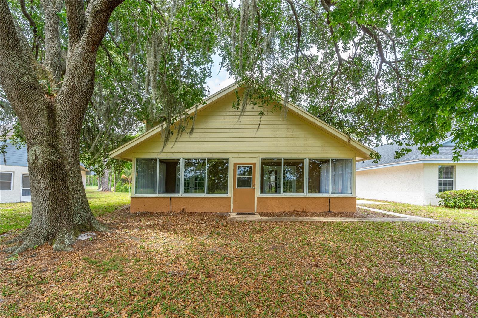 Image 41 of 52 For 524 Crooked Stick Drive