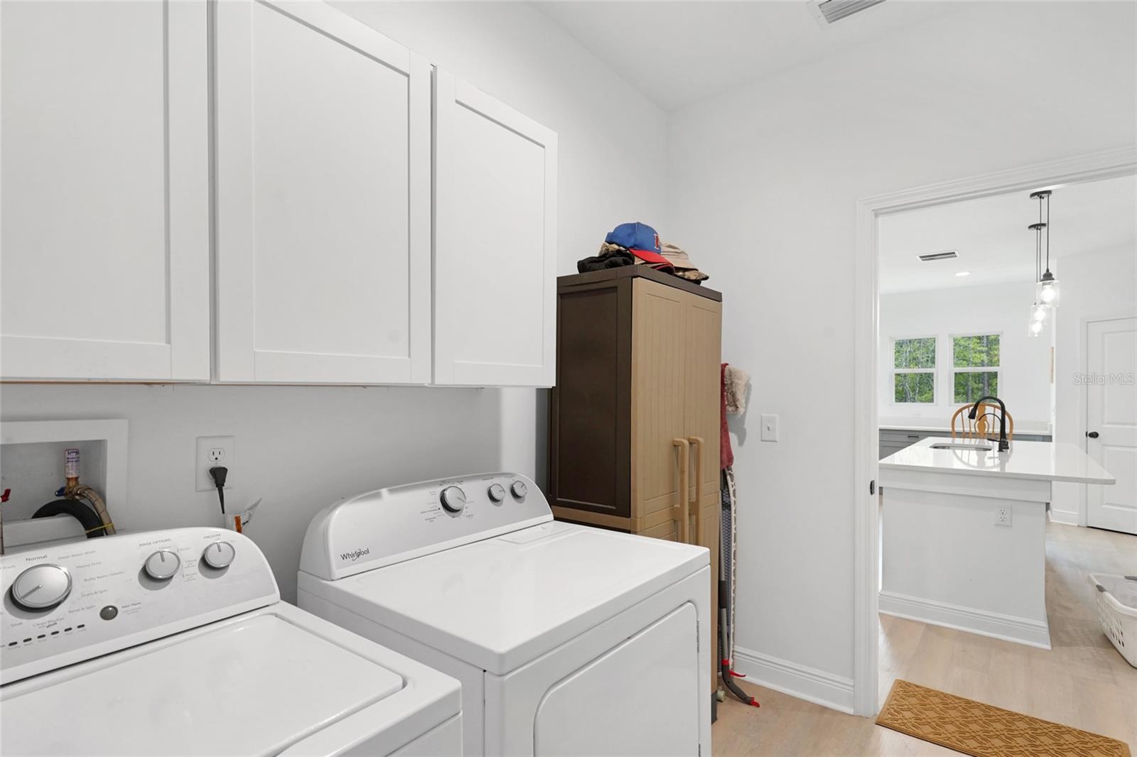 Image 13 of 38 For 10550 Crotty Avenue