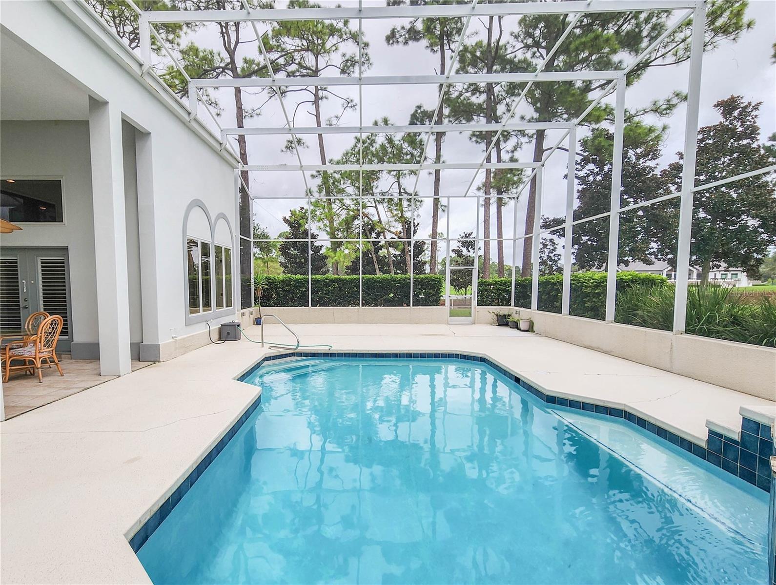 Image 33 of 41 For 1 Bay Pointe Drive