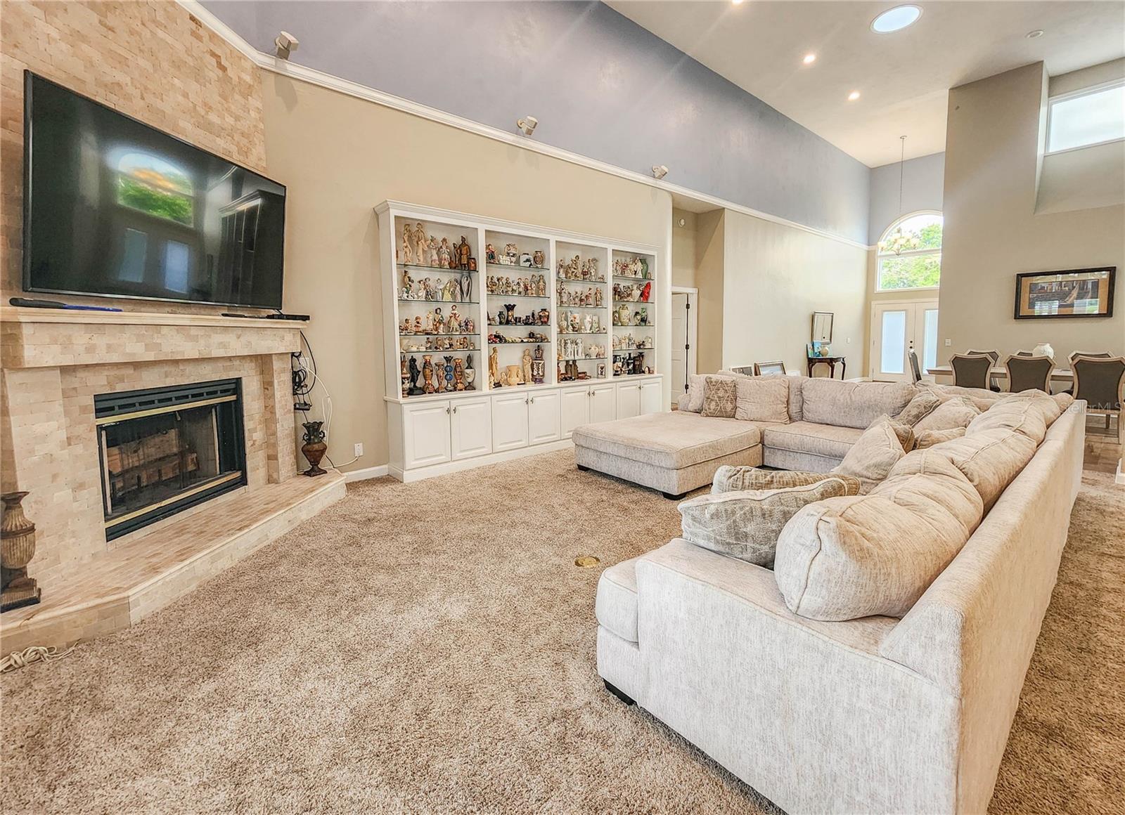 Image 6 of 41 For 1 Bay Pointe Drive