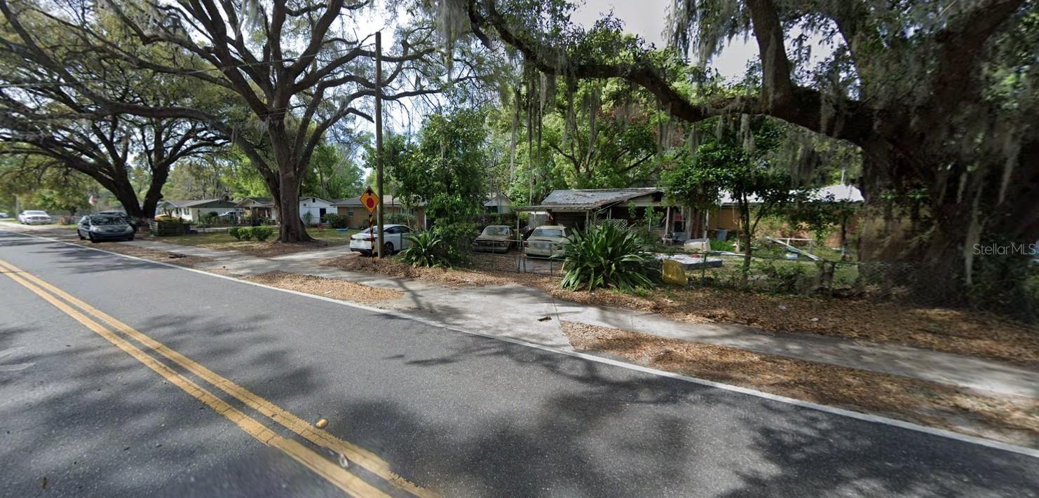 Image 4 of 8 For 8321 Old Plank Road