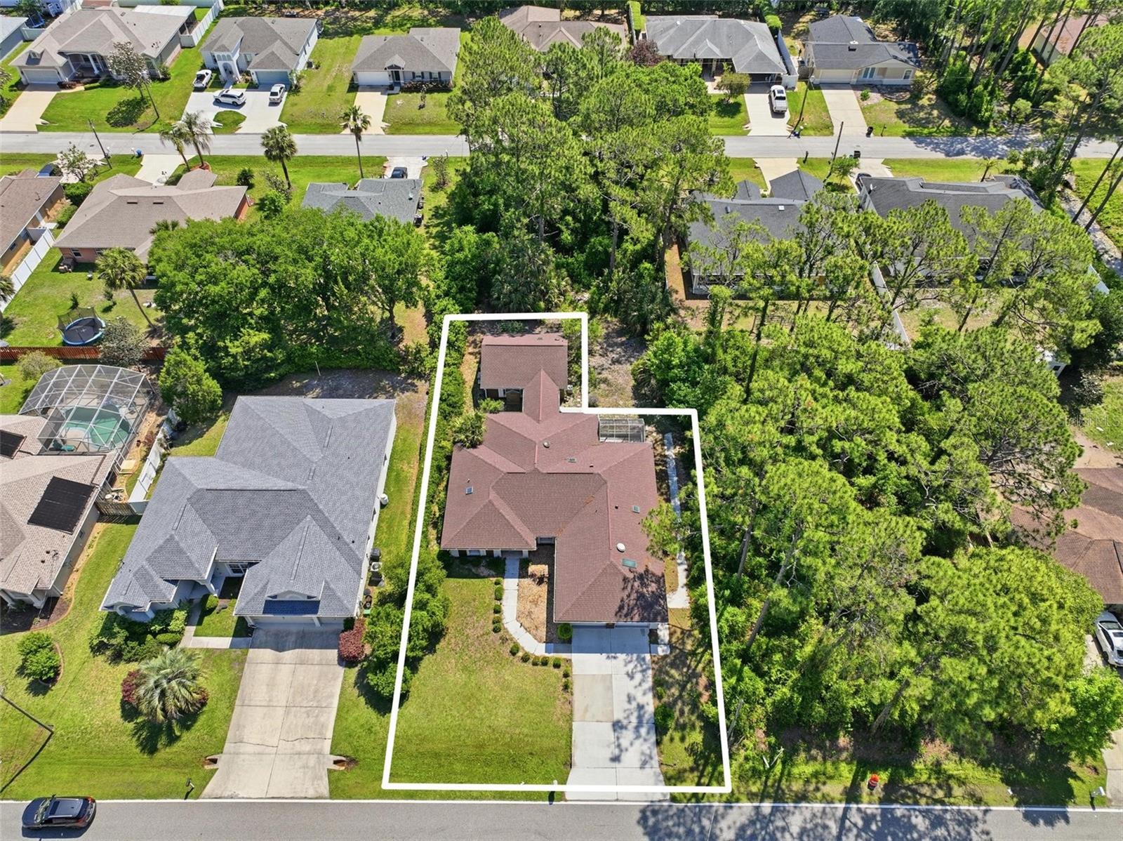 Image 2 of 45 For 26 Woodbury Drive