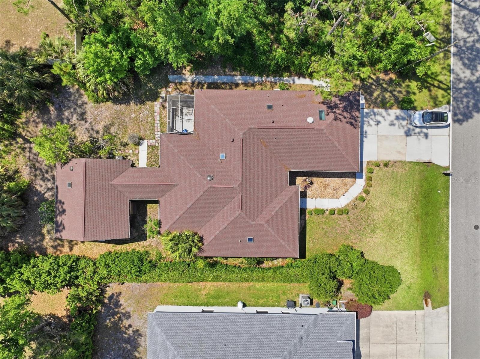 Image 3 of 45 For 26 Woodbury Drive