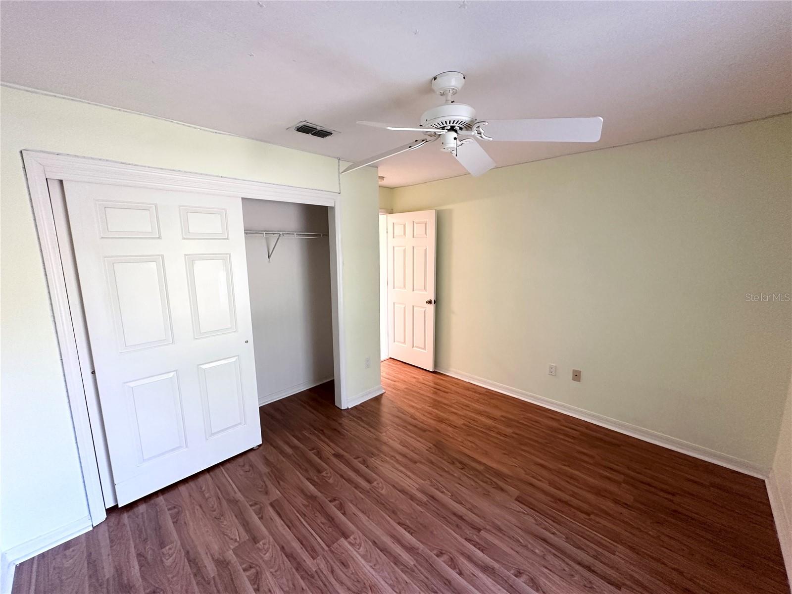 Image 34 of 45 For 26 Woodbury Drive